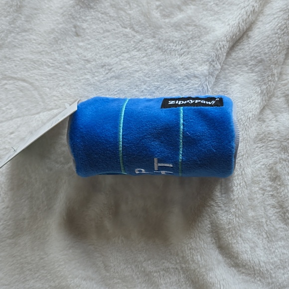 Zippy‎ Paws Squeakie Can Dog Toy NWT - Picture 5 of 8